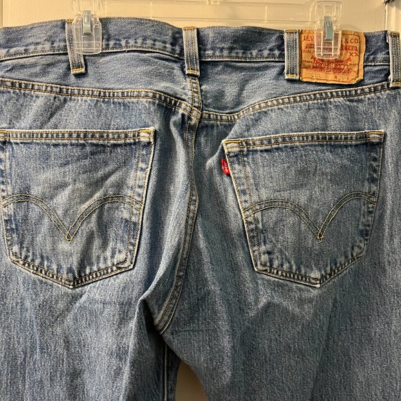 Women's Levi's 501 original fit Jeans, Button Fly, W33 L34 - Picture 11 of 12